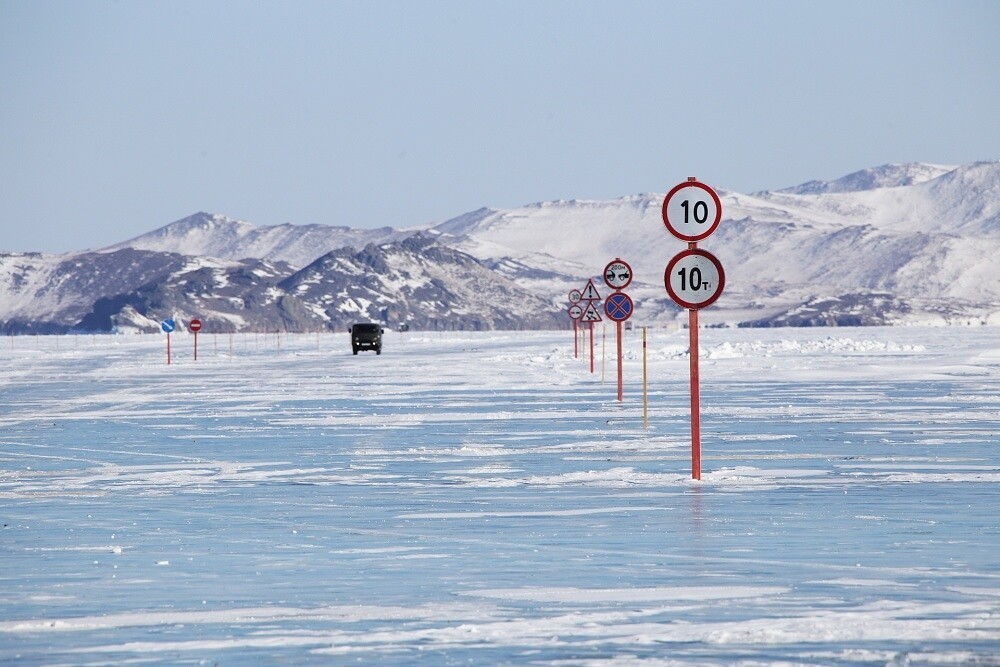 В Киренском районе  до 10 тн ограничена грузоподъемность на  переправах по льду р. Лена